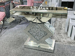 Crushed Diamond Mirrored Console Table - Luxury Glam Hallway Accent