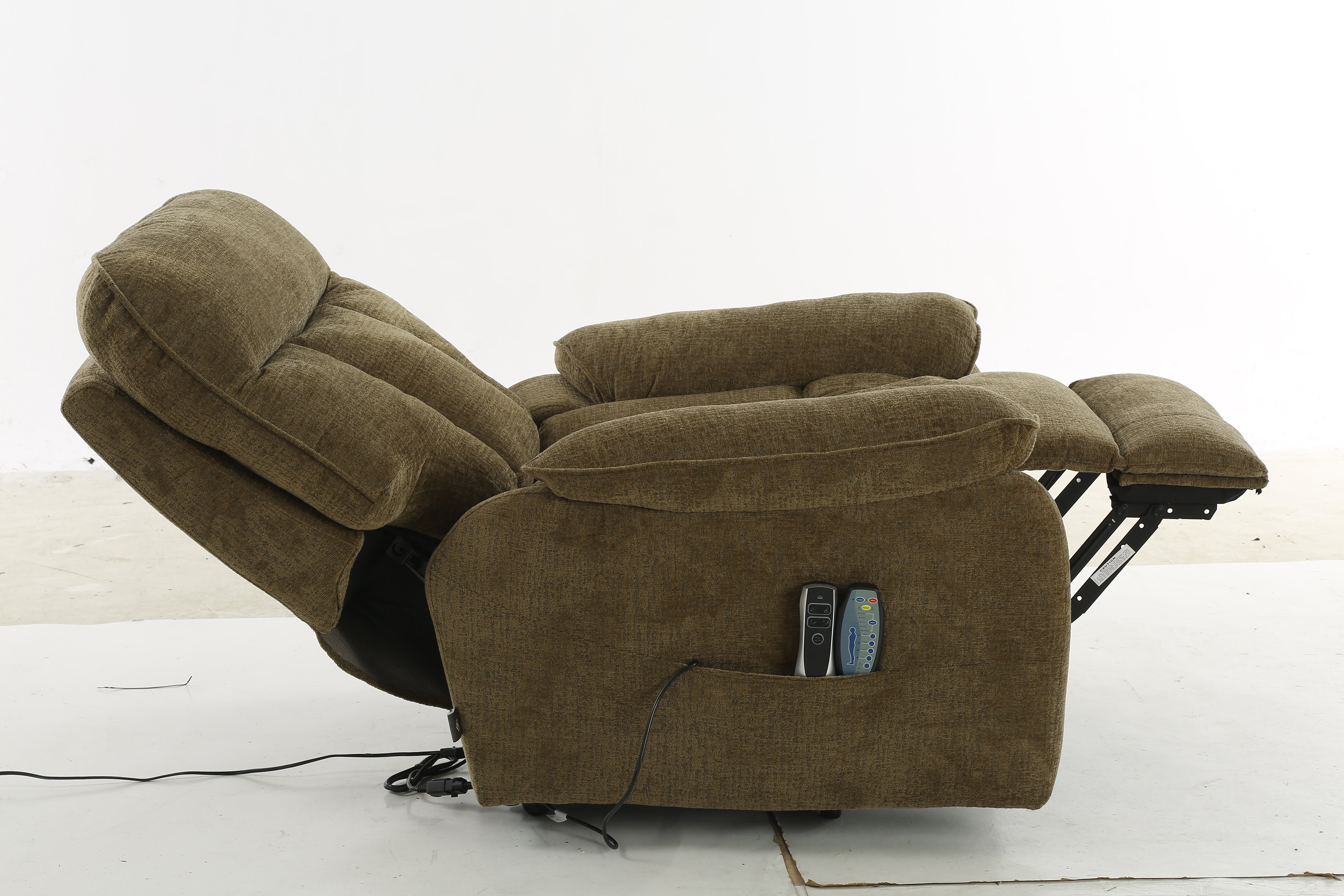 Cornwall Brown Rise & Recline Massage Chair