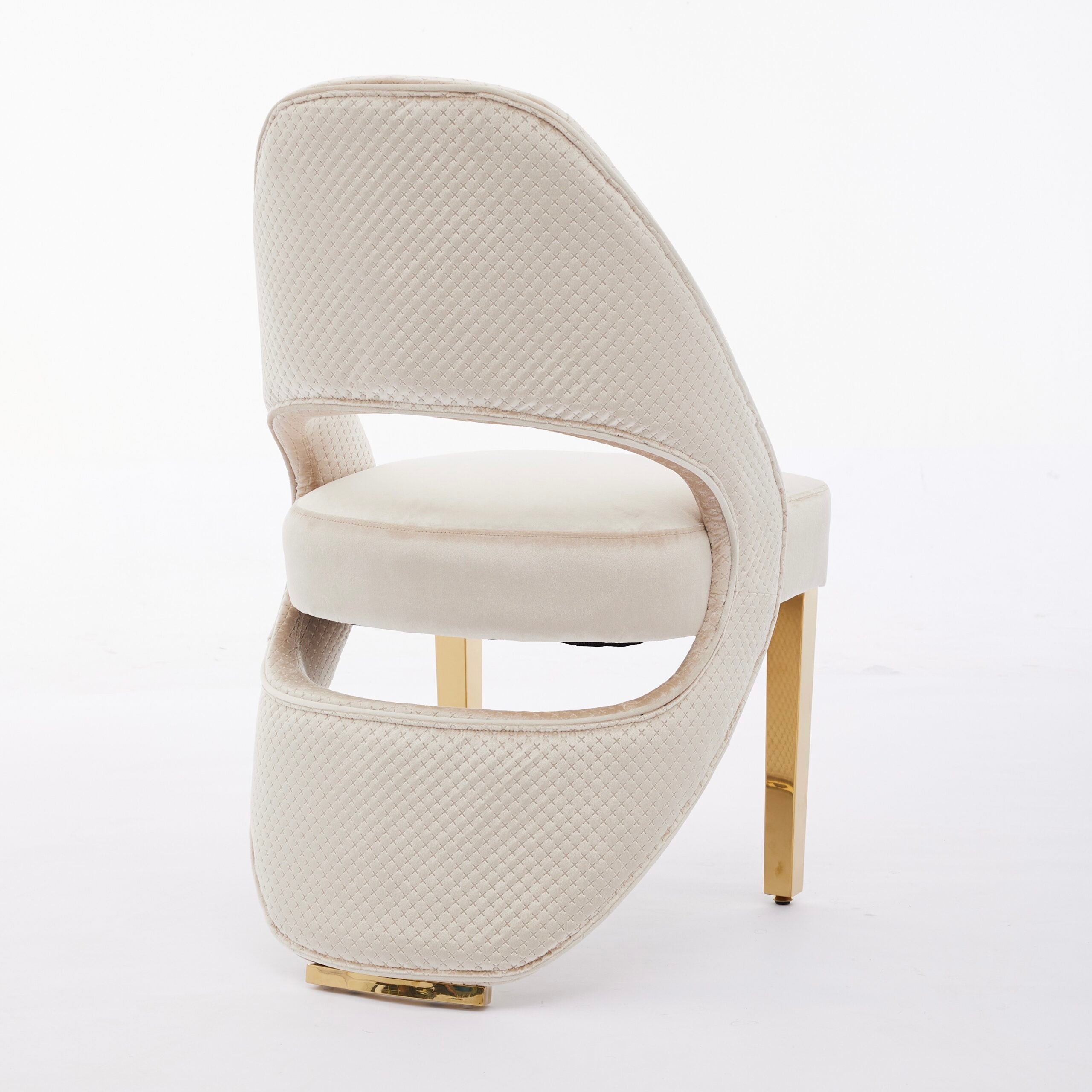 Arianna 160cm Marble & Gold Dining Table With Santos Curve Velvet Chairs Gold Legs