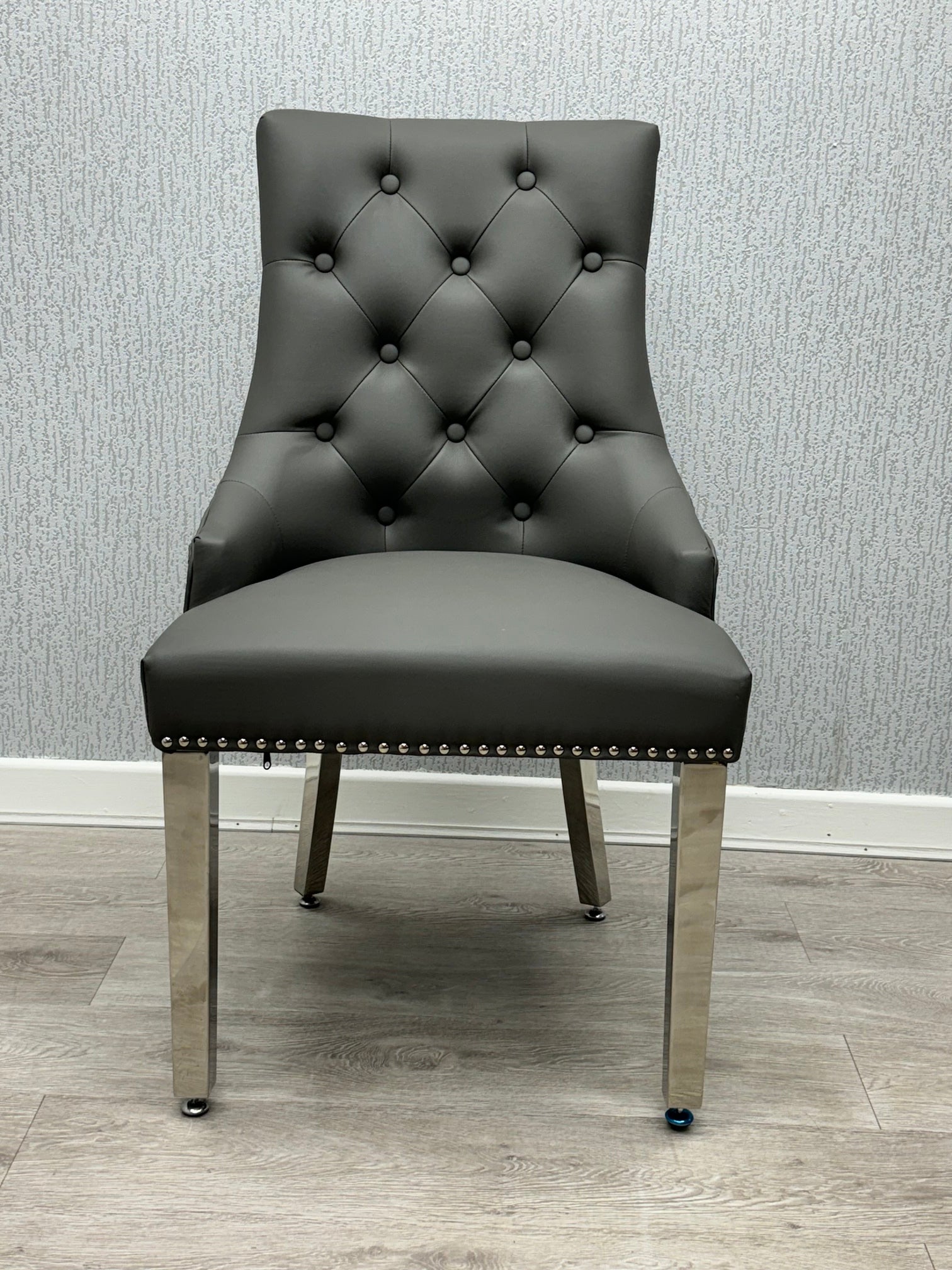 Arianna Grey Marble Dining Table with Majestic PU-Leather Dining Chairs