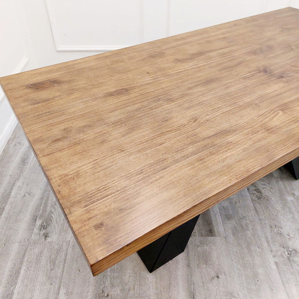 Axel 1.8 Dining Table – Modern 6 Seater Solid Wood Dining Table for Dining Room